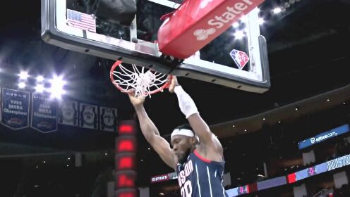 盖耶杀疯了！切入隔人单臂补扣炸裂，篮筐都在颤抖！