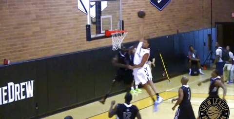 绝绝子！盖耶惊天单臂隔人补扣 震撼篮坛 这记炸裂扣篮足以载入史册！