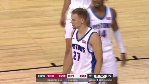 燃到飞起！盖耶隔人暴力美学，单臂劈扣引爆全场，这球能看十遍！