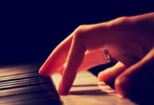 盖耶封神之夜！暴力补扣+单臂隔防，他用实力担当诠释绝对统治力